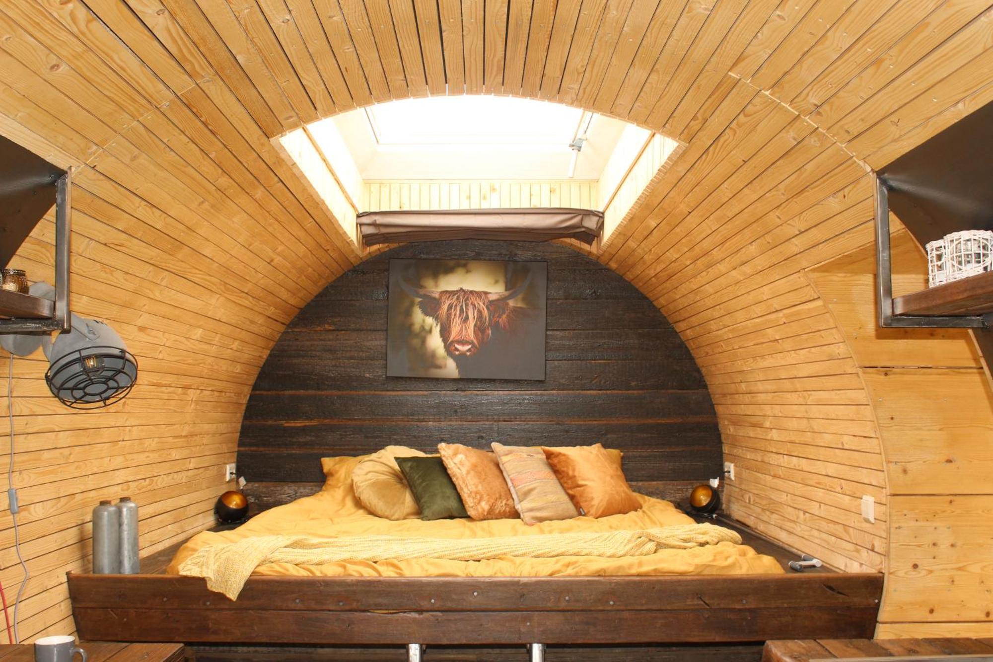 Boerderij Camping Nixhoeve Genderen Buitenkant foto