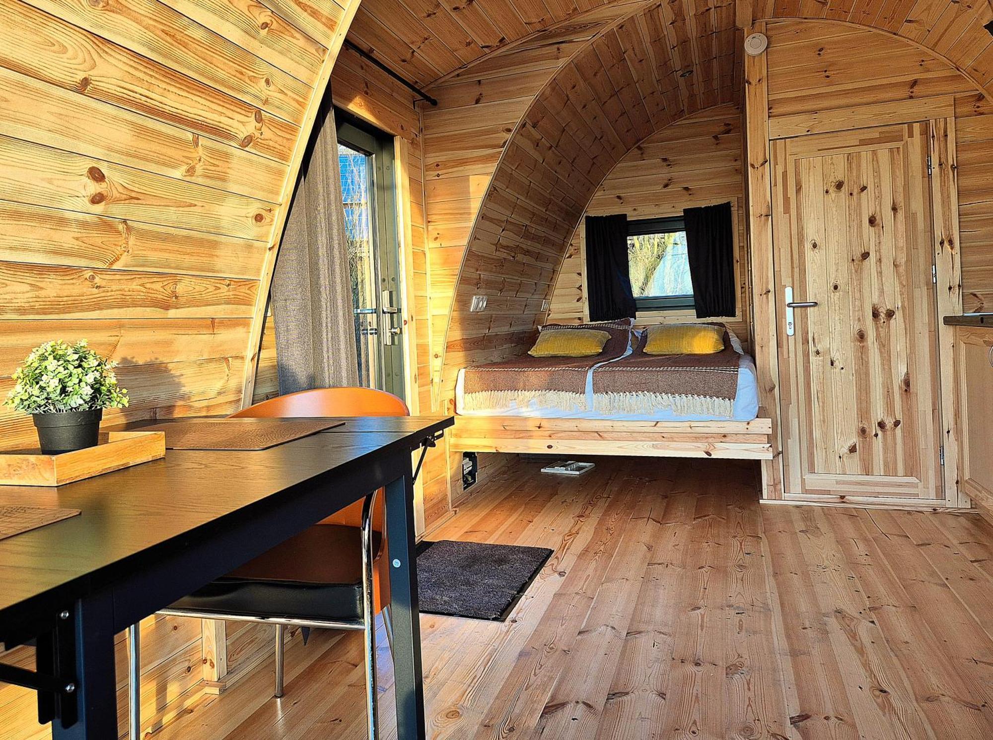 Boerderij Camping Nixhoeve Genderen Buitenkant foto