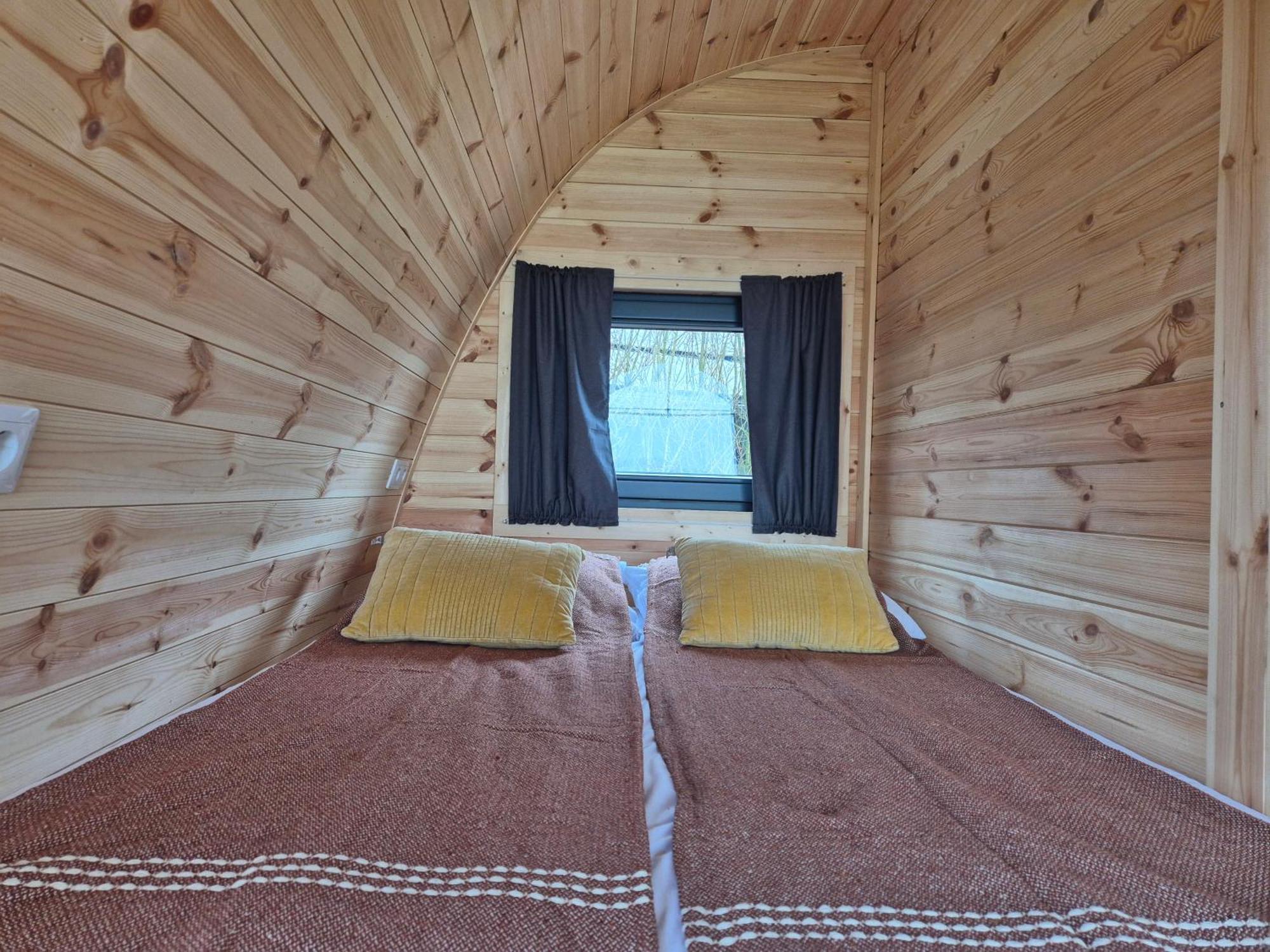 Boerderij Camping Nixhoeve Genderen Buitenkant foto