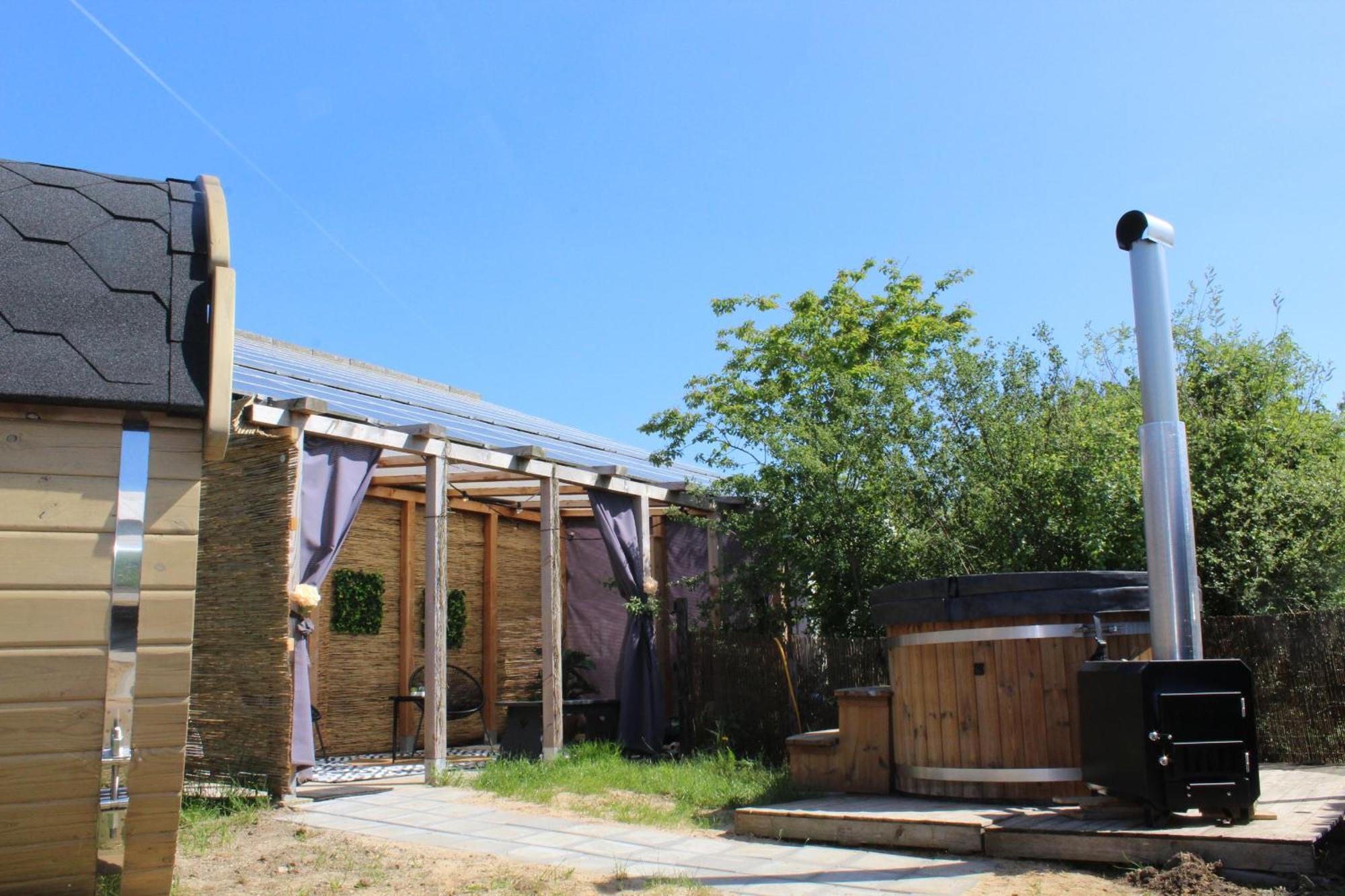 Boerderij Camping Nixhoeve Genderen Buitenkant foto
